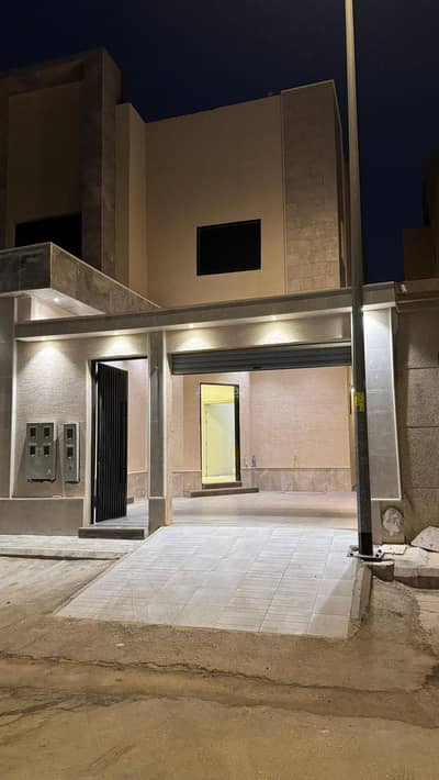 دور 3 غرف نوم للايجار في شرق الرياض، الرياض - دور أرضي للإيجار في حي قرطبة