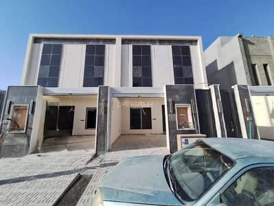 5 Bedroom Villa for Sale in South Riyadh, Riyadh - "Villa for sale on Younes Bin Omar Street, Okaz District, Riyadh City, Riyadh Region. "