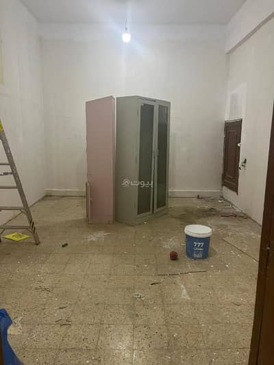 فیلا 9 غرف نوم للبيع في وسط الرياض، الرياض - للبيع فيلا في حي الخالدية على شارع عرض ٣٦ م