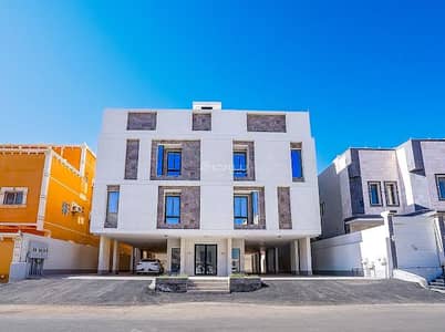 عمارة سكنية 3 غرف نوم للبيع في شمال جدة، جدة - شقة للبيع منزل هاديء جداً للسكن يوجد في الدور فقط شقتين ، كامل المبنى 5 شقق