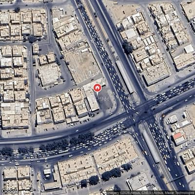 ارض تجارية  للبيع في وسط الرياض، الرياض - ارض تجارية حي الملز راس بلك ثلاث شوارع