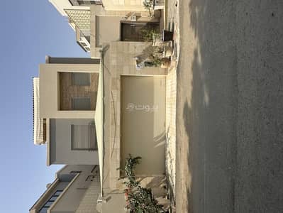 8 Bedroom Villa for Sale in North Jeddah, Jeddah - Villa in North Jeddah，Al Khalidiyah 8 bedrooms 3999990 SAR - 87902518