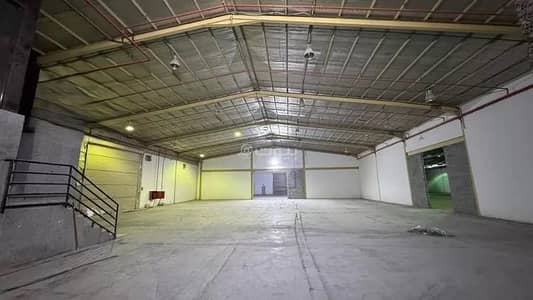 Warehouse for Rent in East Riyadh, Riyadh - Warehouse for Rent in Al Sulay, East Riyadh