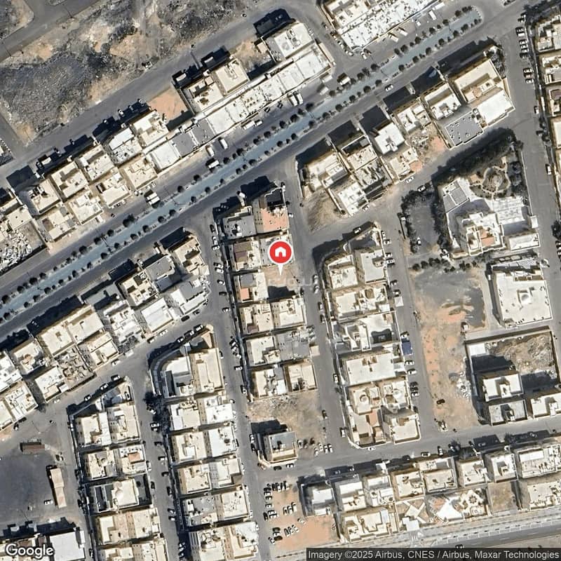 For sale: residential land in Al-Anzi plan - 7 minutes from the Haram.