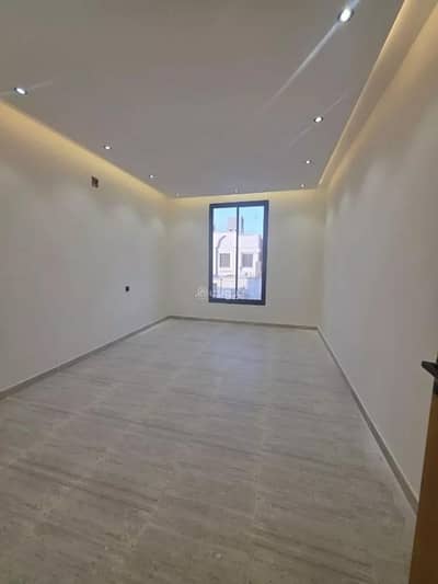 5 Bedroom Villa for Sale in South Riyadh, Riyadh - Villa For Sale in Okaz, Riyadh