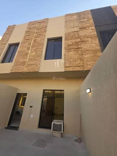 6 Bedroom Villa for Sale in South Riyadh, Riyadh - Villa For Sale in Okaz, South Riyadh