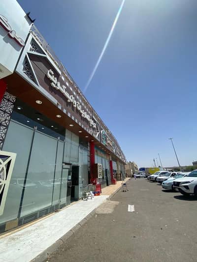 ارض سكنية  للبيع في بني حارثة، المدينة المنورة - أرض للبيع في شارع طريق المطار, حي بنى حارثة, مدينة المدينه المنوره, منطقة المدينة المنورة