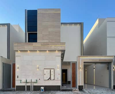 دور 5 غرف نوم للبيع في شرق الرياض، الرياض - دور للبيع في الجنادرية، شرق الرياض