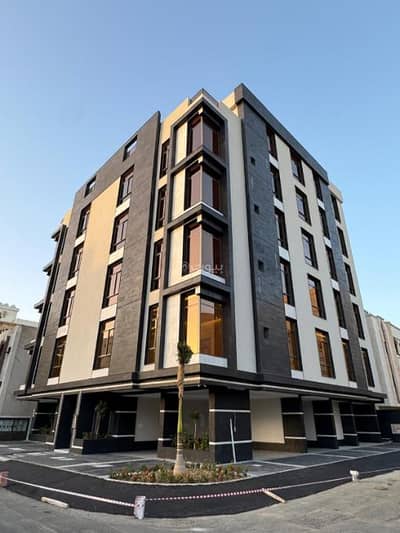 4 Bedroom Apartment for Sale in North Jeddah, Jeddah - Your apartment in Al Rawda is your dream destination.