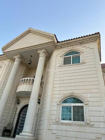 8 Bedroom Villa for Sale in North Riyadh, Riyadh - Villa for sale in Al Sahafa, Riyadh