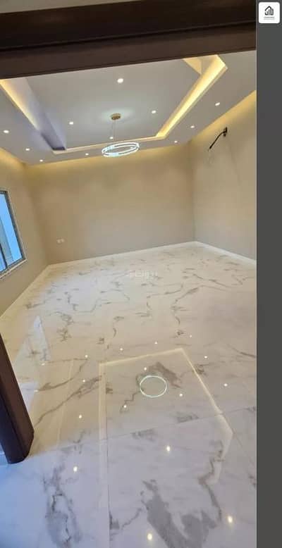 6 Bedroom Villa for Sale in East Riyadh, Riyadh - Villa for sale in Granada neighborhood, Riyadh