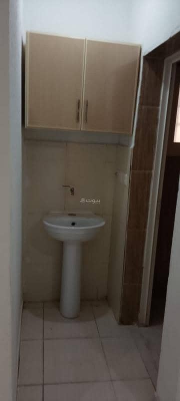 Room for Rent in North Jeddah, Jeddah - Room For Rent in Mishrifah, Jeddah