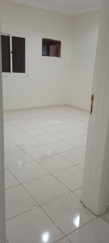 4 Bedroom Apartment for Rent in North Jeddah, Jeddah - Clean apartment for rent (families only) in Mishref