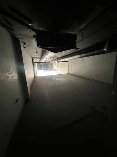 Showroom for Rent in North Riyadh, Riyadh - Showroom for rent in Al Aqiq, North Riyadh