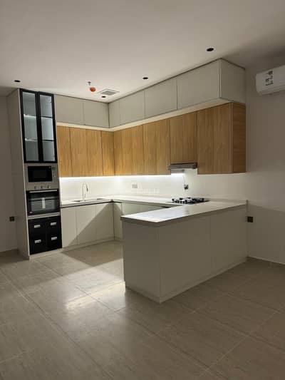 2 Bedroom Flat for Sale in West Riyadh, Riyadh - New apartment for sale in Aqrā near Masak