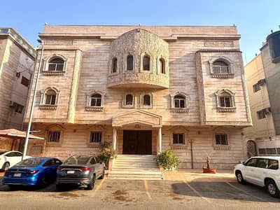 عمارة سكنية 11 غرف نوم للبيع في وسط جدة، جدة - عمارة سكنية