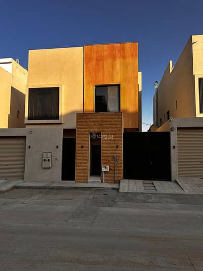 دور 3 غرف نوم للبيع في شمال الرياض، الرياض - تاون هاوس للبيع