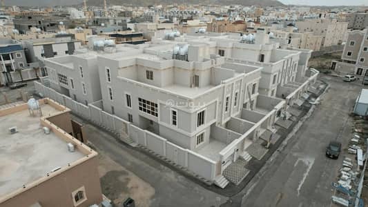 9 Bedroom Villa for Sale in Al Maealaa, Ahad Rafidah - Villa consisting of 9 bedrooms for sale in Al-Mu'alla, Ahad Rafidah