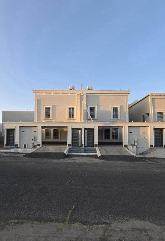 Luxury villa for sale in Al Bariad district