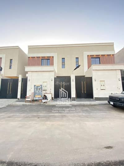 4 Bedroom Villa for Rent in East Riyadh, Riyadh - Townhouse for rent