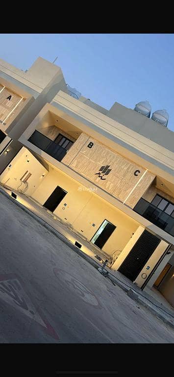 دور 3 غرف نوم للبيع في شمال الرياض، الرياض - ادوار النزهه
