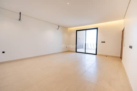 دور 3 غرف نوم للبيع في شرق الرياض، الرياض - دور للبيع في الإزدهار، شرق الرياض