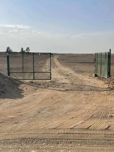 ارض سكنية  للبيع في منطقة الخدمات أ، تبوك - للبيع أرض زراعية بتبوك* المساحه : 1.7 مليون متر