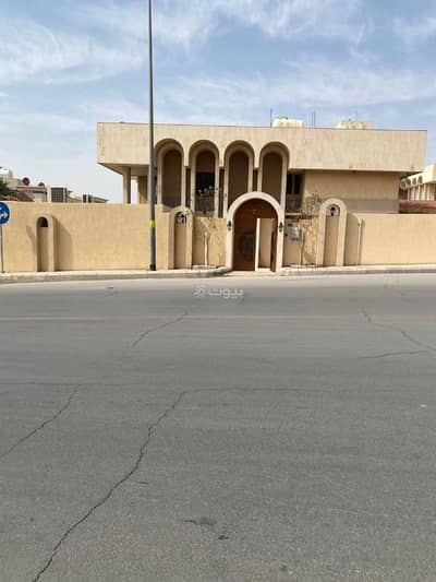 5 Bedroom Villa for Rent in Central Riyadh, Riyadh - Large 5-bedroom villa for rent in Al-Riywaa neighborhood, Riyadh