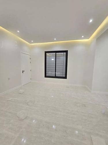 دور 3 غرف نوم للبيع في غرب الرياض، الرياض - دور للبيع في شارع عبدالرحمن بن مهنا, حي سلطانة, مدينة الرياض, منطقة الرياض