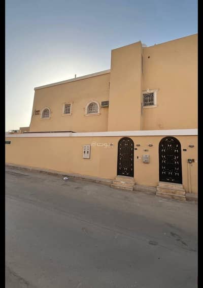 9 Bedroom Villa for Sale in West Riyadh, Riyadh - Villa for sale in Al Suwaidi, Riyadh