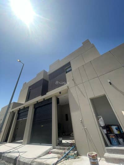 9 Bedroom Villa for Sale in North Jeddah, Jeddah - Luxury connected duplex villa for sale in North Obhor - Al Luluh
