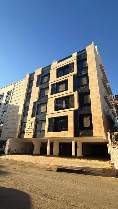 5 Bedroom Apartment for Sale in North Jeddah, Jeddah - Apartment for sale with two entrances in Al Nuaim, 5 new rooms with luxurious finishing directly from the owner.
