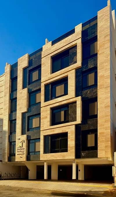 3 Bedroom Apartment for Sale in North Jeddah, Jeddah - A luxurious apartment with a modern and contemporary design for sale first for investment in Al-Naim neighborhood