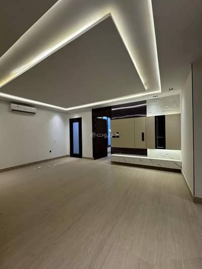 دور 4 غرف نوم للايجار في شمال الرياض، الرياض - دور للإيجار في شارع علي بن موفق, حي العارض, مدينة الرياض, منطقة الرياض