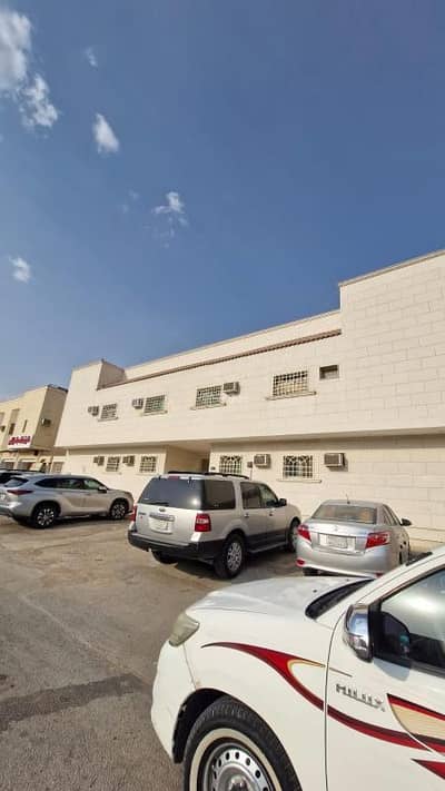 2 Bedroom Flat for Rent in North Riyadh, Riyadh - Apartment for rent consisting of two bedrooms, a living room, a kitchen, and two bathrooms