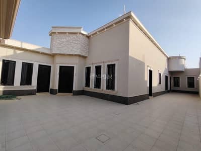 دور 4 غرف نوم للبيع في اليرموك، الخرج منطقة الرياض - فيلا دور