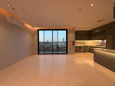 3 Bedroom Apartment for Rent in North Riyadh, Riyadh - Spacious 3BR Unit with Private Rooftop | Al Malqa – Satel