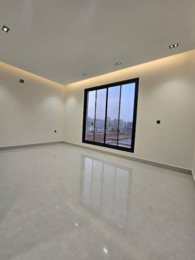 3 Bedroom Floor for Sale in East Riyadh, Riyadh - 3 Bedroom Floor For Sale in Al Maizilah, Riyadh