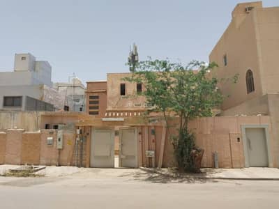 فیلا 5 غرف نوم للبيع في وسط الرياض، الرياض - فيلا للبيع في شارع الياسمين, حي جرير, مدينة الرياض, منطقة الرياض