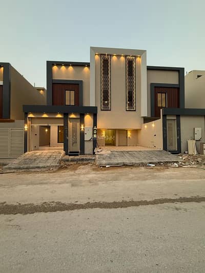 4 Bedroom Villa for Sale in South Riyadh, Riyadh - 5 Bedroom Villa For Sale in Akaz, Riyadh