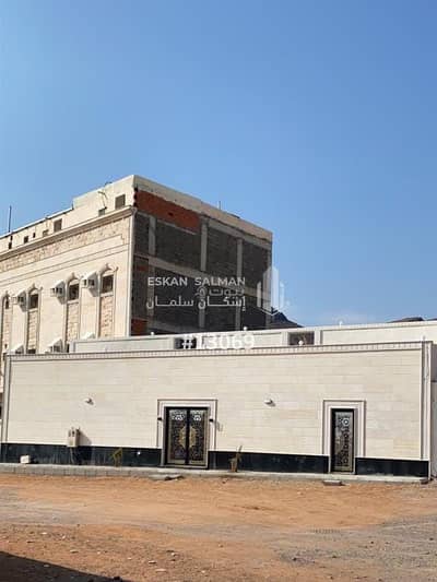5 Bedroom Floor for Sale in Wairah, Madina - Durr - al madinah al munawwarah - hayy waeerah