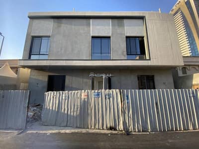 Residential Building for Sale in North Riyadh, Riyadh - New residential building for sale - Al Ula (Al-ʿUlā) neighborhood
