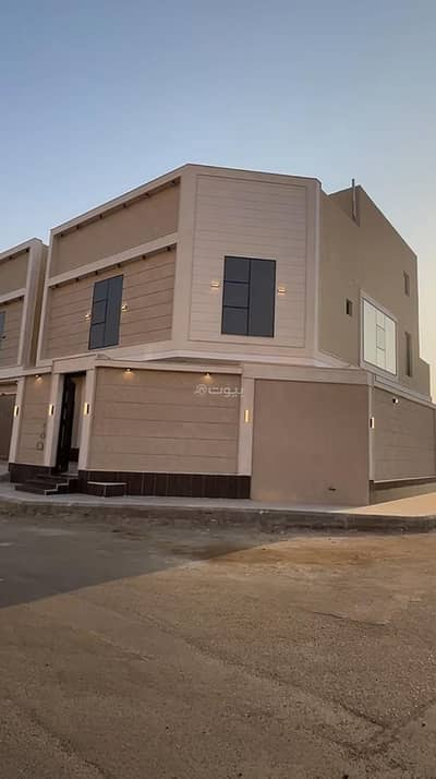 6 Bedroom Villa for Sale in North Jeddah, Jeddah - Interior staircase villa, Al-Hamdaniya neighborhood