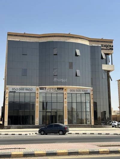 11 Bedroom Residential Building for Rent in Al Falah, Buraydah Al Qassim Region - For rent: a commercial hall and office apartments in Sultanah District, Buraidah