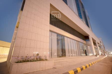 معرض  للايجار في وسط الرياض، الرياض - محل للإيجار في شارع محمد أبي شهبة, حي النموذجية, مدينة الرياض, منطقة الرياض
