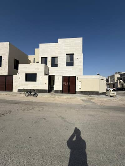 فیلا 5 غرف نوم للبيع في غرب الرياض، الرياض - فيلا في المهدية بملحق خارجي