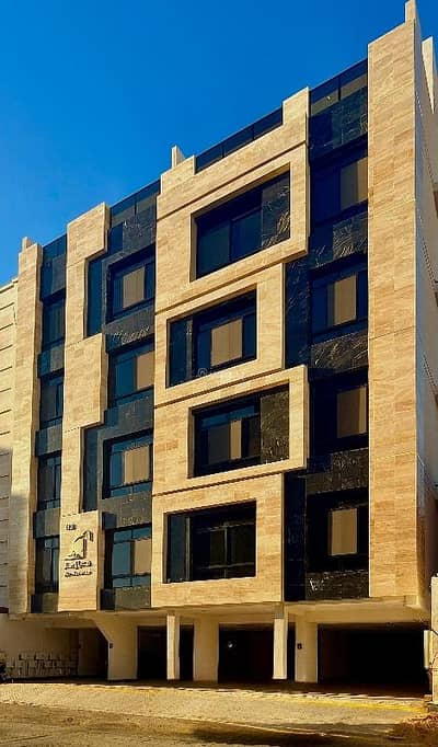 5 Bedroom Apartment for Sale in North Jeddah, Jeddah - 5-bedroom apartment ready to move in, immediate evacuation/vacation from the owner directly