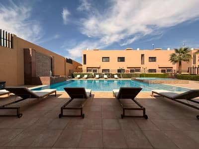 فیلا 3 غرف نوم للايجار في شمال الرياض، الرياض - ساتل في كمباوند كرييتف