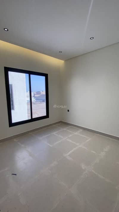 4 Bedroom Apartment for Sale in West Riyadh, Riyadh - Villas for sale in Deira neighborhood
