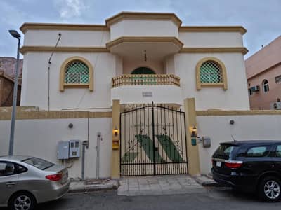 7 Bedroom Villa for Sale in North Jeddah, Jeddah - Villa for sale in Al Marjan neighborhood - Jeddah